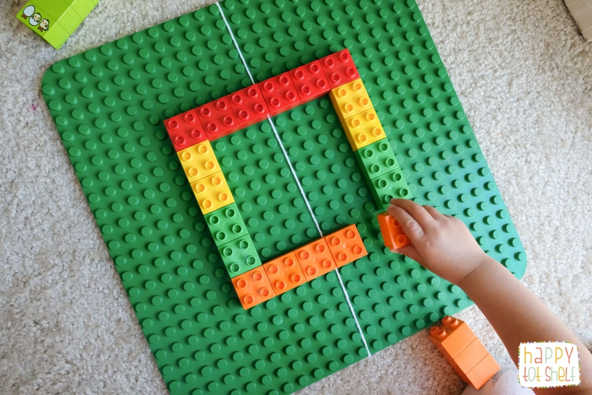 Learn symmetry with Duplo for kids