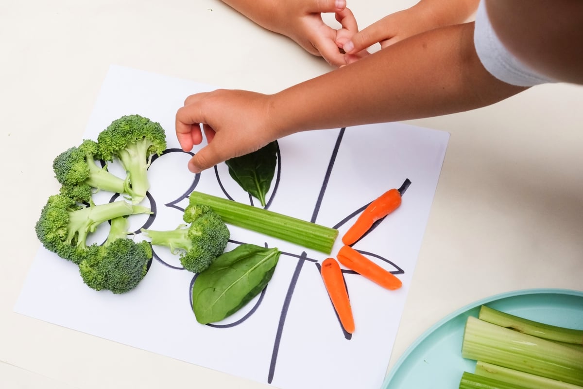 Learning parts of a plant using vegetables