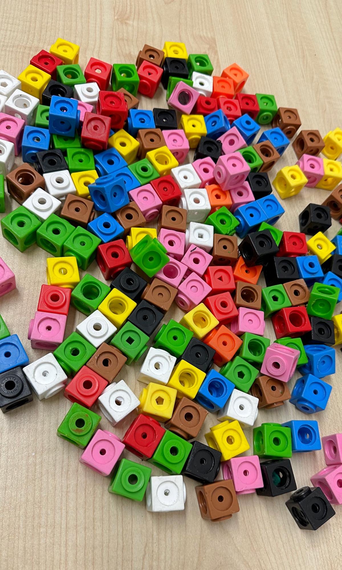 Fun Math Activities With Multilink Cubes Happy Tot Shelf Fun Math Activities With Multilink Cubes Happy Tot Shelf