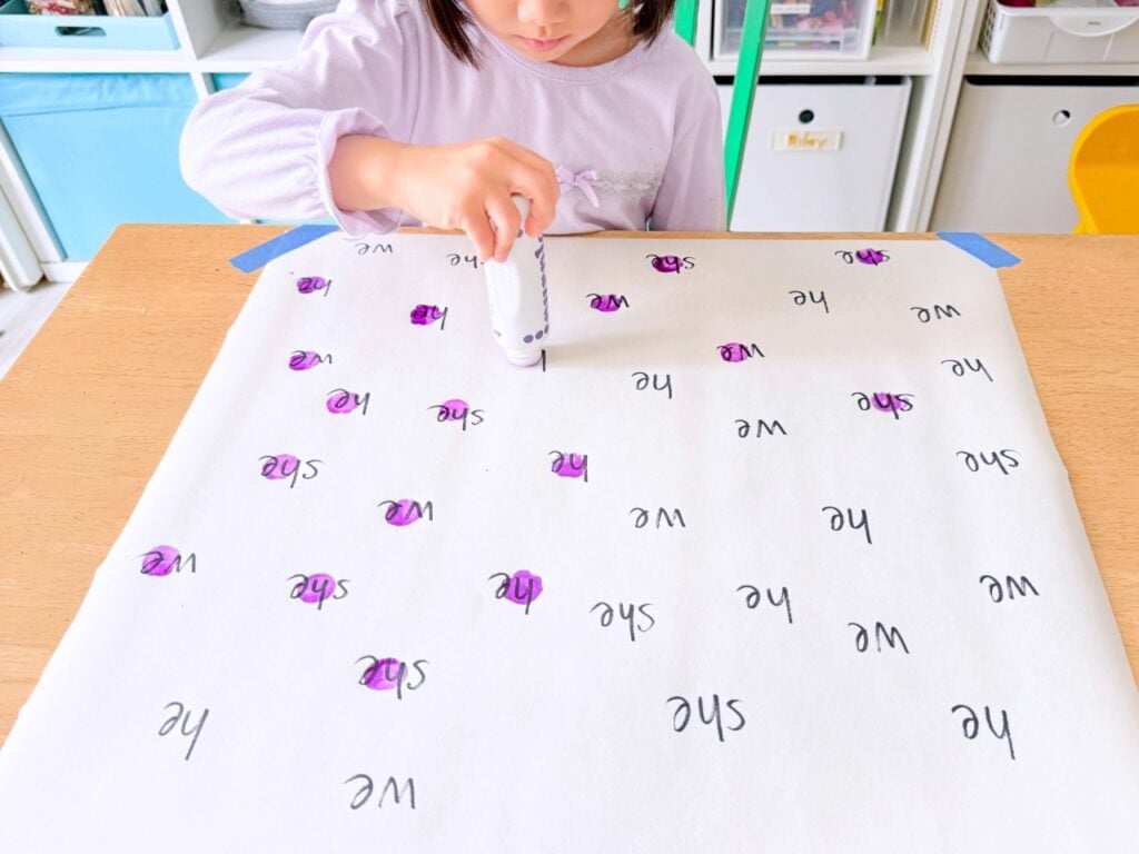 Learn to Read Part 4: 10 Easy Sight Words Activities for Kindergarten ...